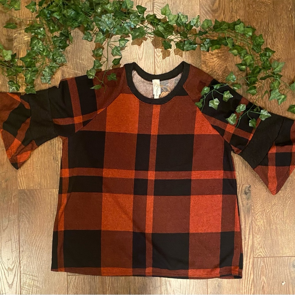 Plus Size Raglan Bell Sleeve